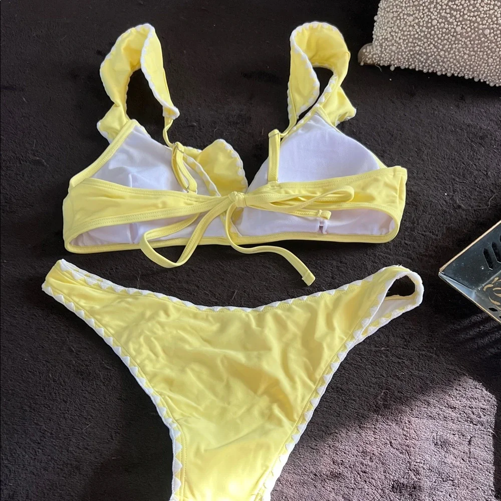 Yellow Ruffled Bikini Set - Picture 2 of 2